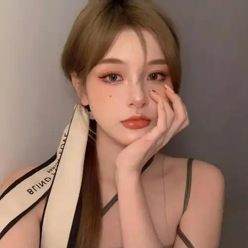 黑夜精灵摄人心魄的美女