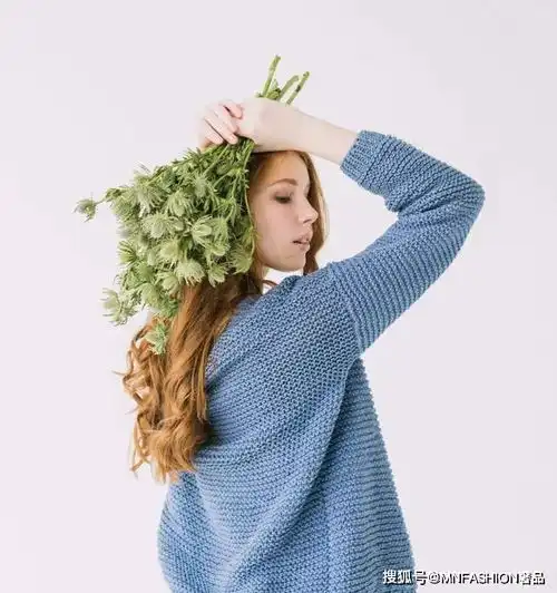 时尚深秋针织搭配推荐,让你在秋天成为时尚的小仙女