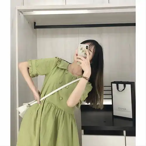 淘宝上有哪些适合高个子微胖女生的高性价比女装店铺