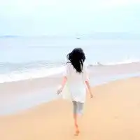 唯美网名带几张好看的女生背影图衣服是白色的意境一点的谢谢