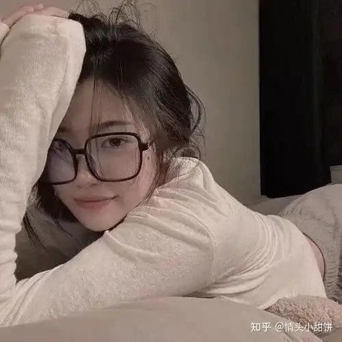 气质女生头像还是算了吧,开在秋天后视镜里的花