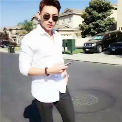 孤傲高冷男头像,今天我最好看只因为这男头给力