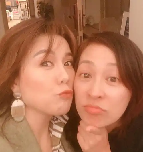 52岁黎美娴近照嫩如18岁少女,曾被梁朝伟与丑男导演狠心抛弃