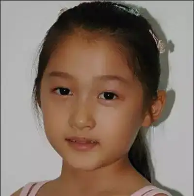 鹿晗关晓彤恋情你们倒是甜甜蜜蜜,6000万少女们遭受暴击....