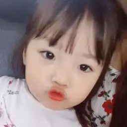 谁知道这个小孩是谁啊