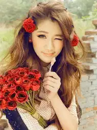 组图90后校花变身花仙子春花哪比朱颜红