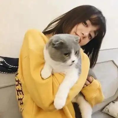 女生头像橙黄色系女生头像