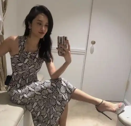 曾被张艺谋赶出娱乐圈的丑女林无敌还记得吗如今人生大反转