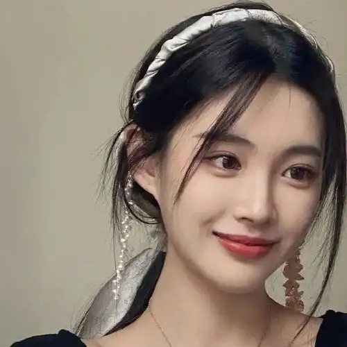 头像女生简单气质精选