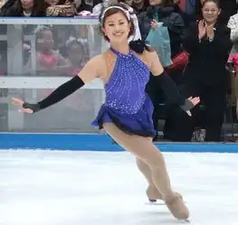 中日韩花滑美女比拼萝莉熟女总有你钟情的