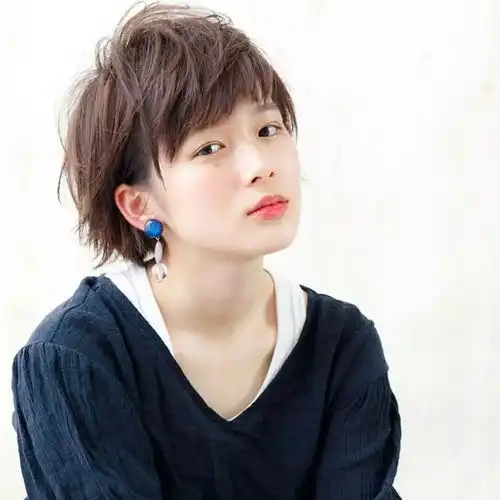 俏皮短发