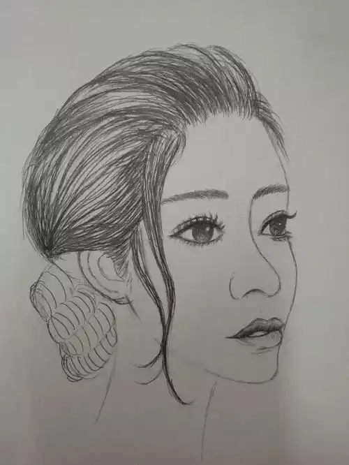 超详细素描教程,教你画一个手绘美女,你学会了吗