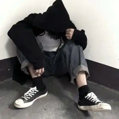 超有范儿男生头像冷酷帅气