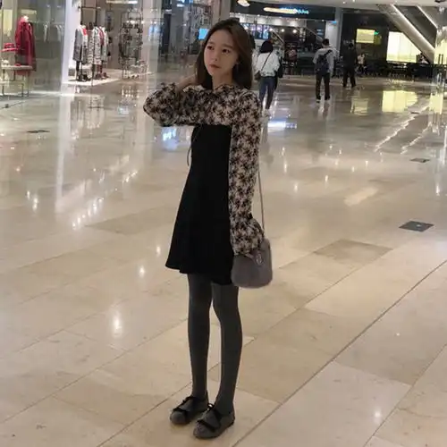 舒适简约的女装,清新明亮,散发出甜美温婉的气质
