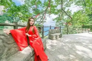 风姿卓绝,那些游走在仙境的古装美女们