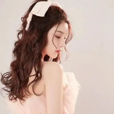 2023抖音最火头像女生唯美