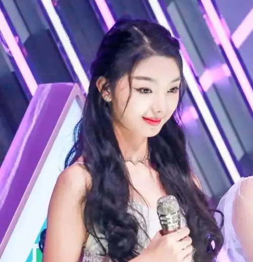 名字里有紫的5位明星,杨紫都知道,最后一位也演过李现女友