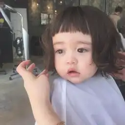 你还在留长发看看他们的短发人生是怎么开挂的