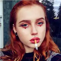 抽的是忧愁,抽的是寂寞欧美抽烟女生头像