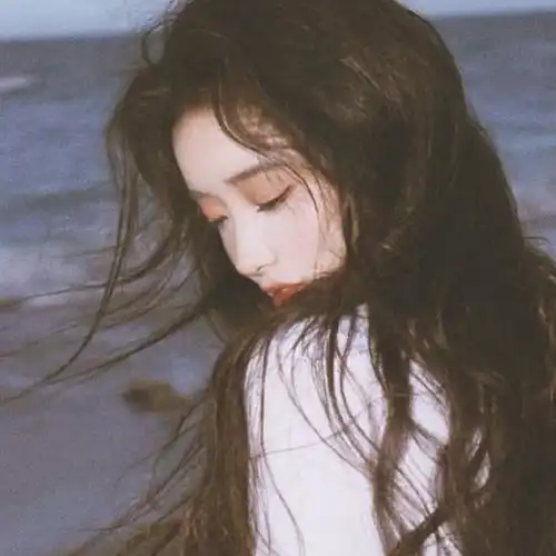 女生头像情之所以一往情深