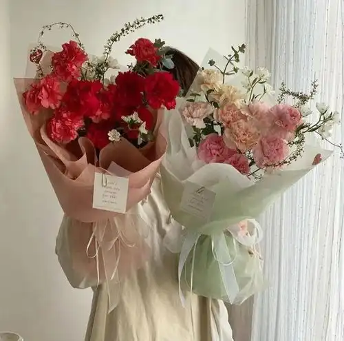 不是在母亲节把妈妈照片po上网就是爱前电台dj发表看法获网大赞