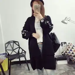 针织开衫女中长款大码时尚卡通猴子字母长袖毛衣外套女