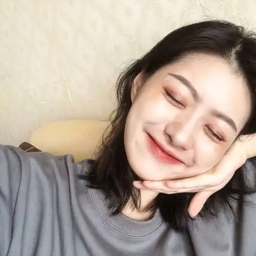 真正有初吻的女生,亲亲时会有这3个表现,渣女装不来