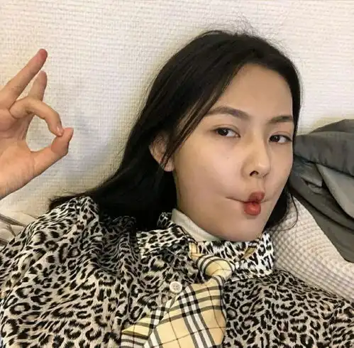 优质精选小众温柔甜美女生头像444