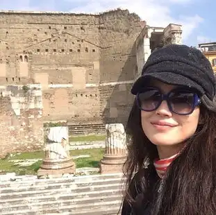 舒淇罗马疯玩照曝光女神变女神经组图