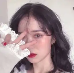 初中女生经常做出这3种举动,惹男生讨厌,被女生笑话