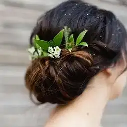 女生编发型唯美微信头像8
