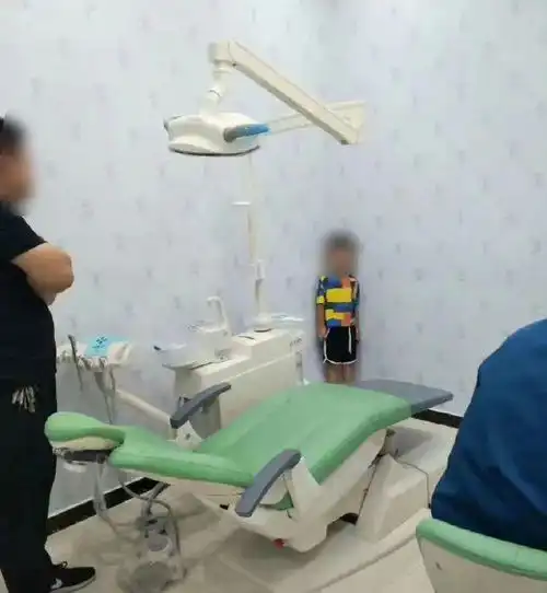 一张有声音的图片牙医真是每个人的童年噩梦....