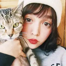 高级混血脸长啥样这个97年的少女美得让人想报警