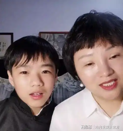 德云社的第一个女徒弟,14岁的王恩喜或要面临三个难题
