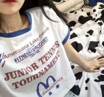 你偏爱的不露脸女生头像和精选治愈文案