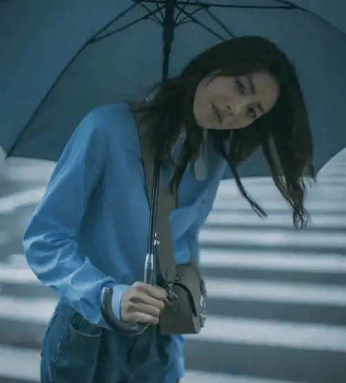 中国超模只服刘雯当她穿起丝袜,才明白奚梦瑶不算什么