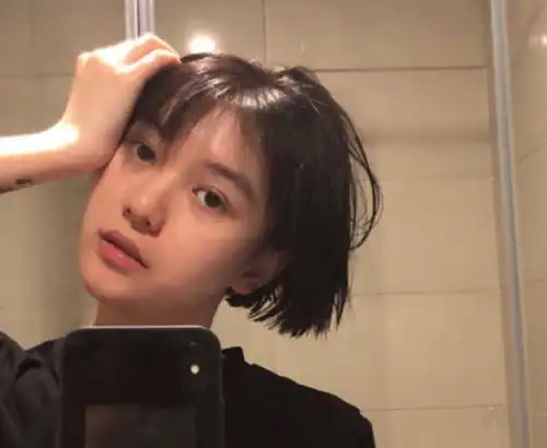 和男生吃饭时主动买单的女生,大多是这3种心理,网友太真实
