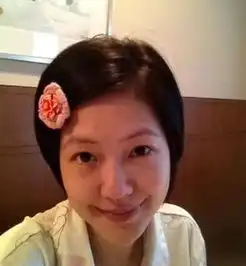 密友曝小s遭老公抛弃连生三女无力传宗接代