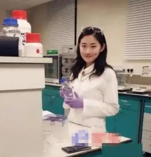 女博士被称为科研界妲己,共经历四段婚姻,名校教授身份惹争议