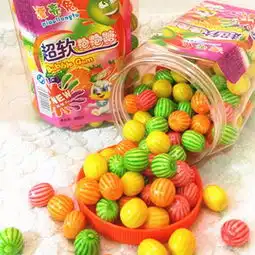 中国人一年吃掉2万亿元网红零食,这么大项目你贡献了辣条薯片还是