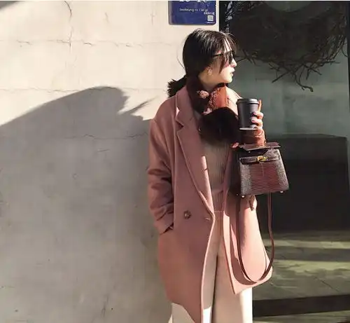 超模买家秀bella同款文化t反季羊毛大衣假两件卫衣廓形软风衣少女粉渐变衫慵懒风毛衣
