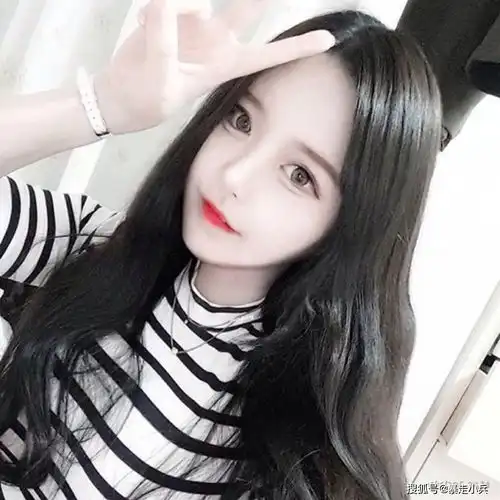 搞笑段子女生如何启动车子才会好看