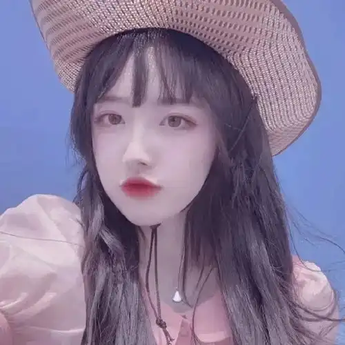 女头蓝色系真人