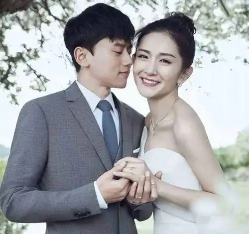 谢娜才是玛丽苏人设的爽文女主吧,前男友老公男闺蜜皆是大咖
