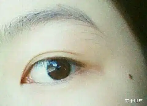 女人此处深长,天生招财,更能旺夫旺子,大满贯面相
