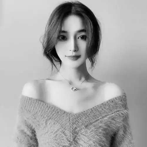 婀娜香肩