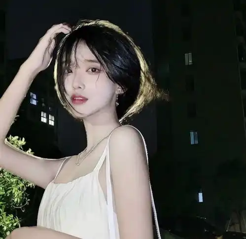 真人女生头像既然注定是过客,当初的邂逅,请当作误会一场