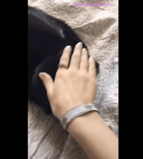 14岁少女患罕见怪病,直播化妆萌到犯规,网友很美,但更痛苦
