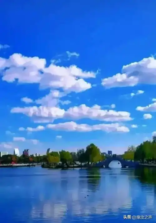 自然风光比基尼美女与大海沙滩蓝天构成一幅幅美丽的风景