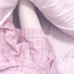 于千万人中获你惊鸿从此连生命也愿笑奉小清新气质文艺女生头像